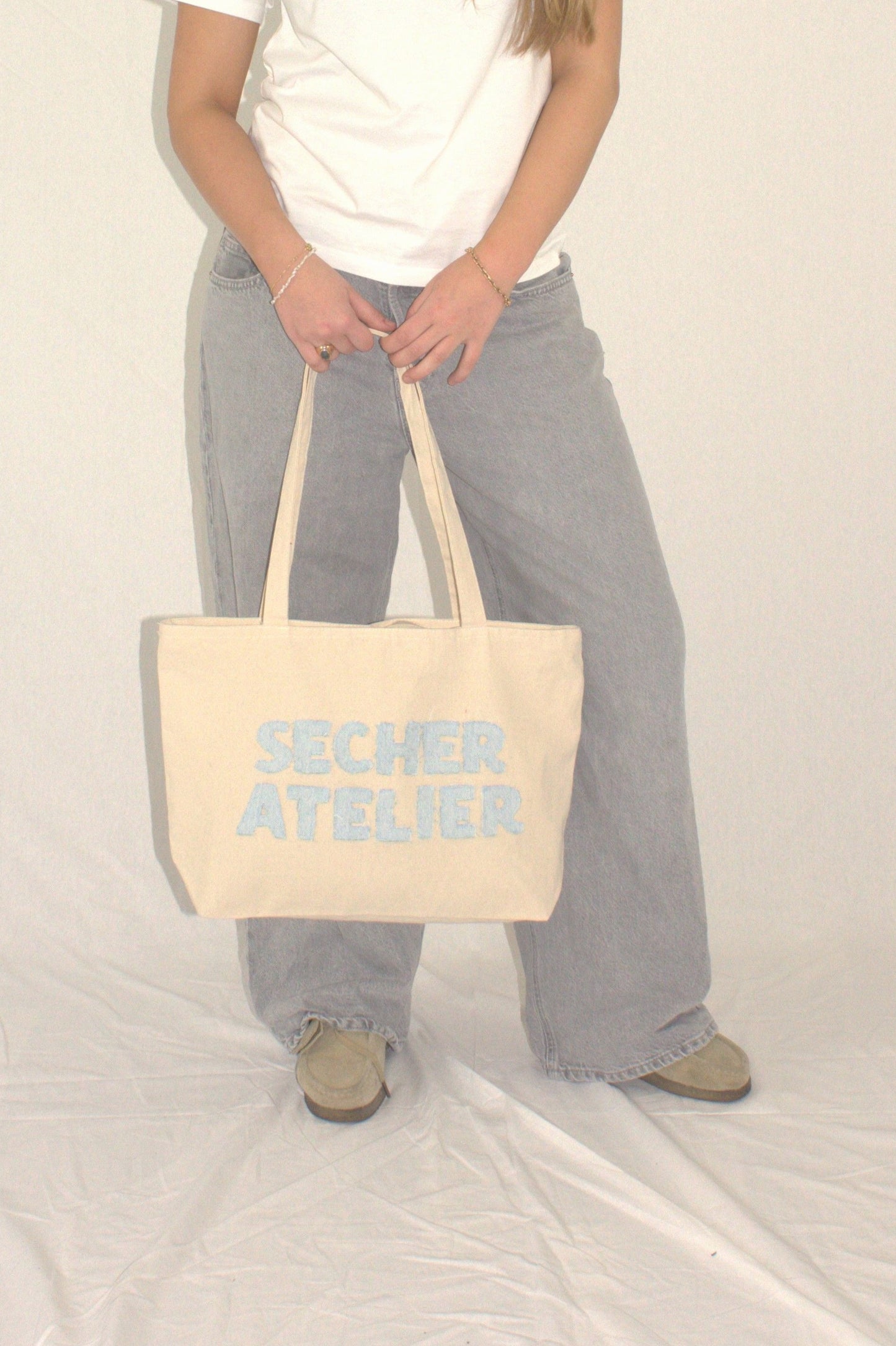 WASHED DENIM APPLIQUÉ TOTE BAG