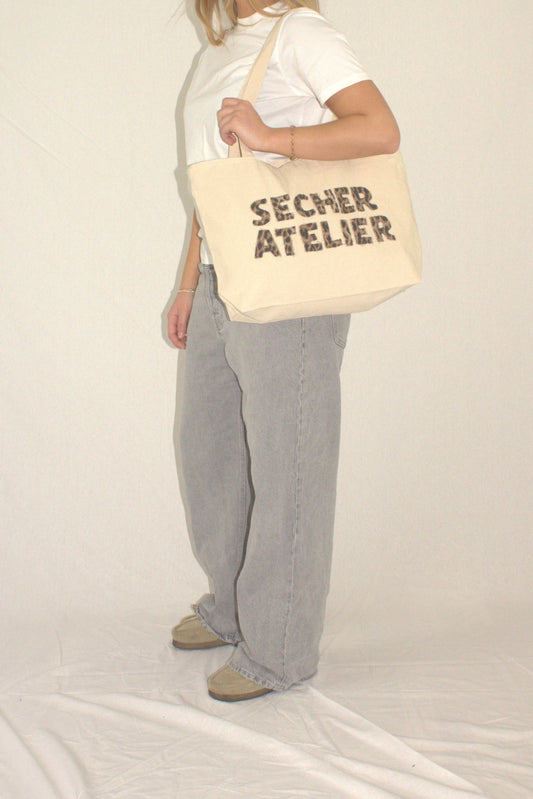 LEOPARD APPLIQUÉ TOTE BAG