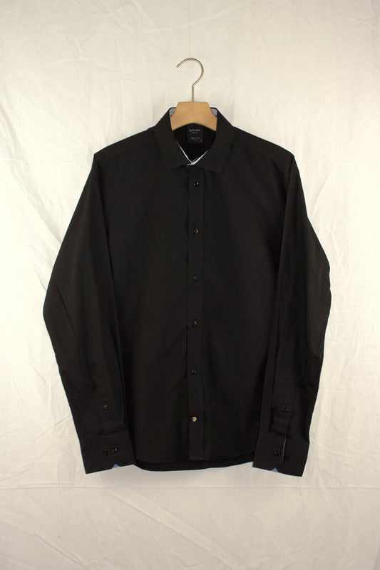 BLACK VINTAGE APPLIQUÉ SHIRT